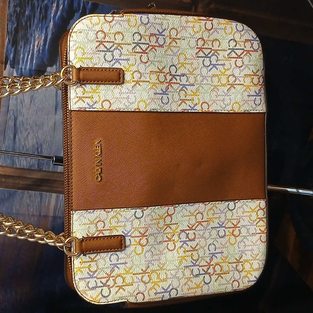 Calvin Klein colorful monogram logo chainlink handbag like new